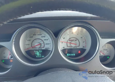 2011 Dodge Challenger Srt8 z USA, uszkodzony, nr VIN 2B3CJ7DJ0BH593297